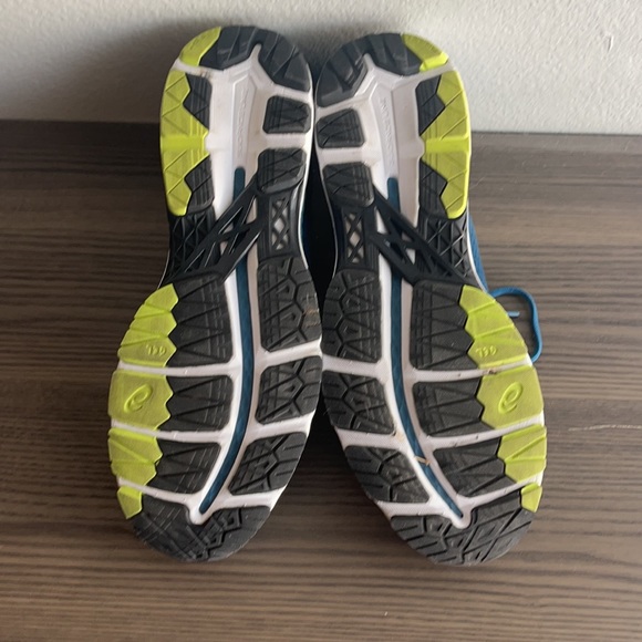 ASICS Kayano 24 - Picture 7 of 8